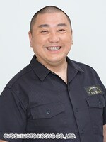 山本圭壱