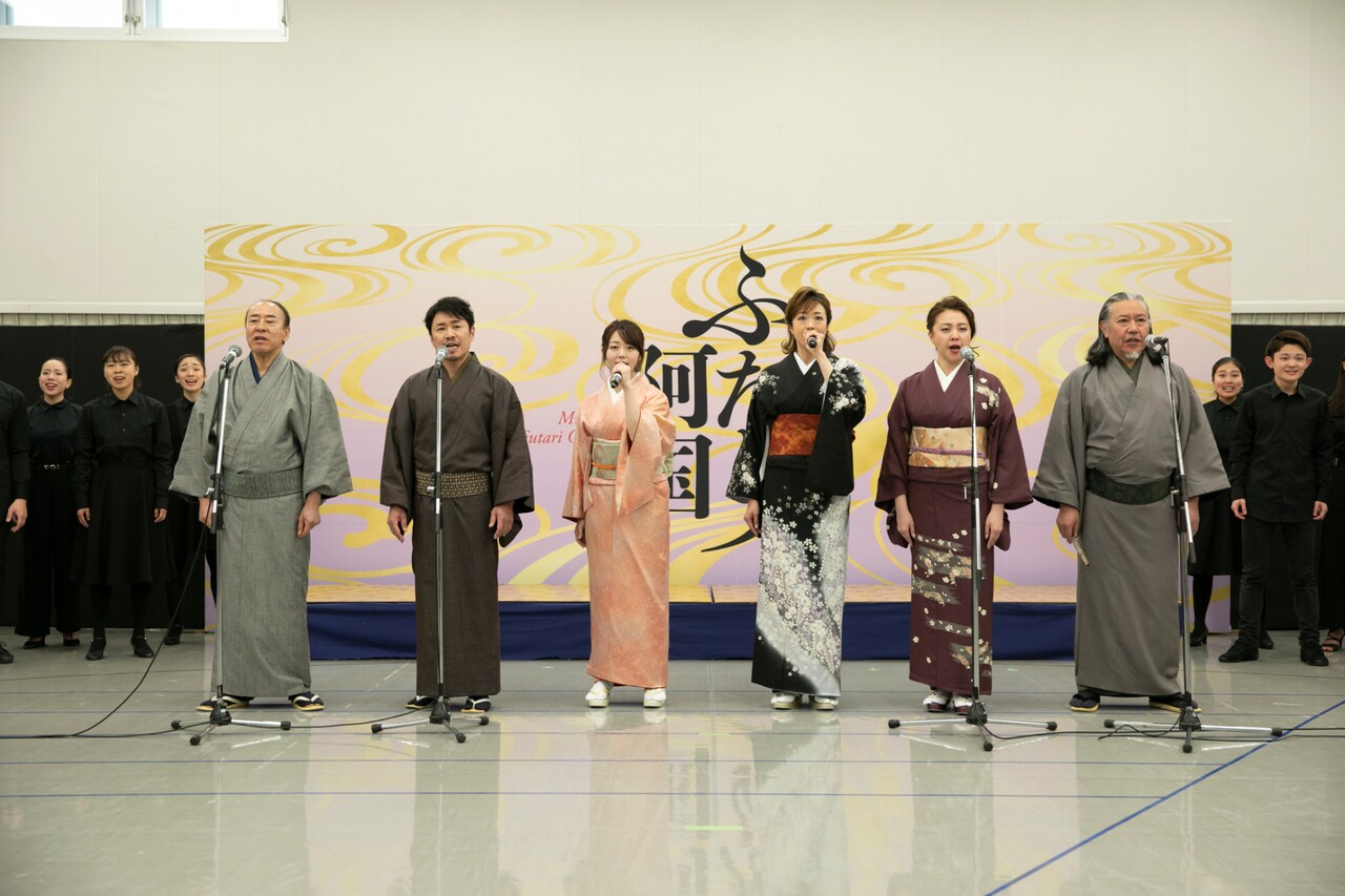 「ふたり阿国」北翔海莉、峯岸みなみらがテーマ曲披露「役を通して学びたい」