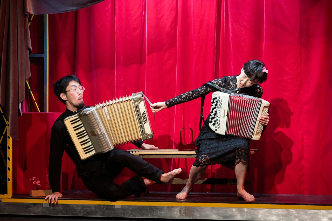 時々自動が前衛バンド描く「コンサート・リハーサル」長塚圭史らのトークも