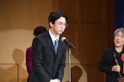 柳下大(手前)