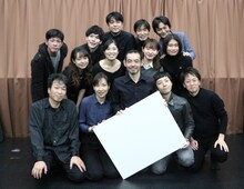 兵庫県立ピッコロ劇団オフシアター Vol.35「炎の人－ゴッホ小伝－」の出演者たち。