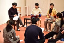 eyes plus「鳥公園のアタマの中展2」より。（撮影：三浦雨林）