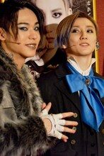 左から三浦海里、京本大我（SixTONES / ジャニーズJr.）。