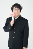 角田貴志演じる中澤藤一郎。