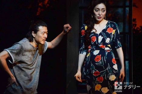 Bunkamura30周年記念 シアターコクーン・オンレパートリー2019「空ばかり見ていた」より。