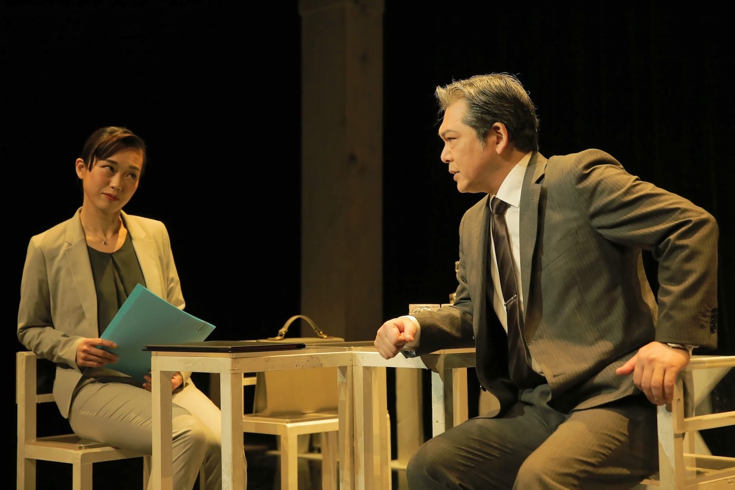 「THE Negotiation」より。（撮影：堀川高志）
