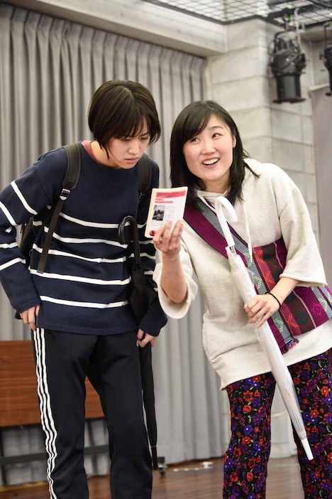 ベッド＆メイキングス 第6回公演「こそぎ落としの明け暮れ」稽古の様子。（撮影：露木聡子）