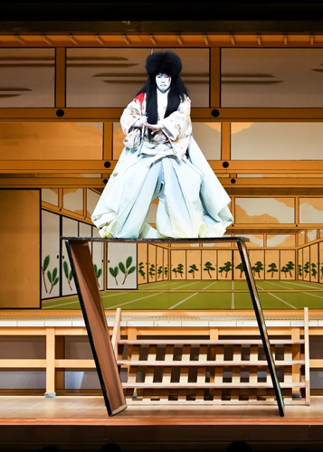 「源平布引滝～義賢最期」より。(c)松竹株式会社