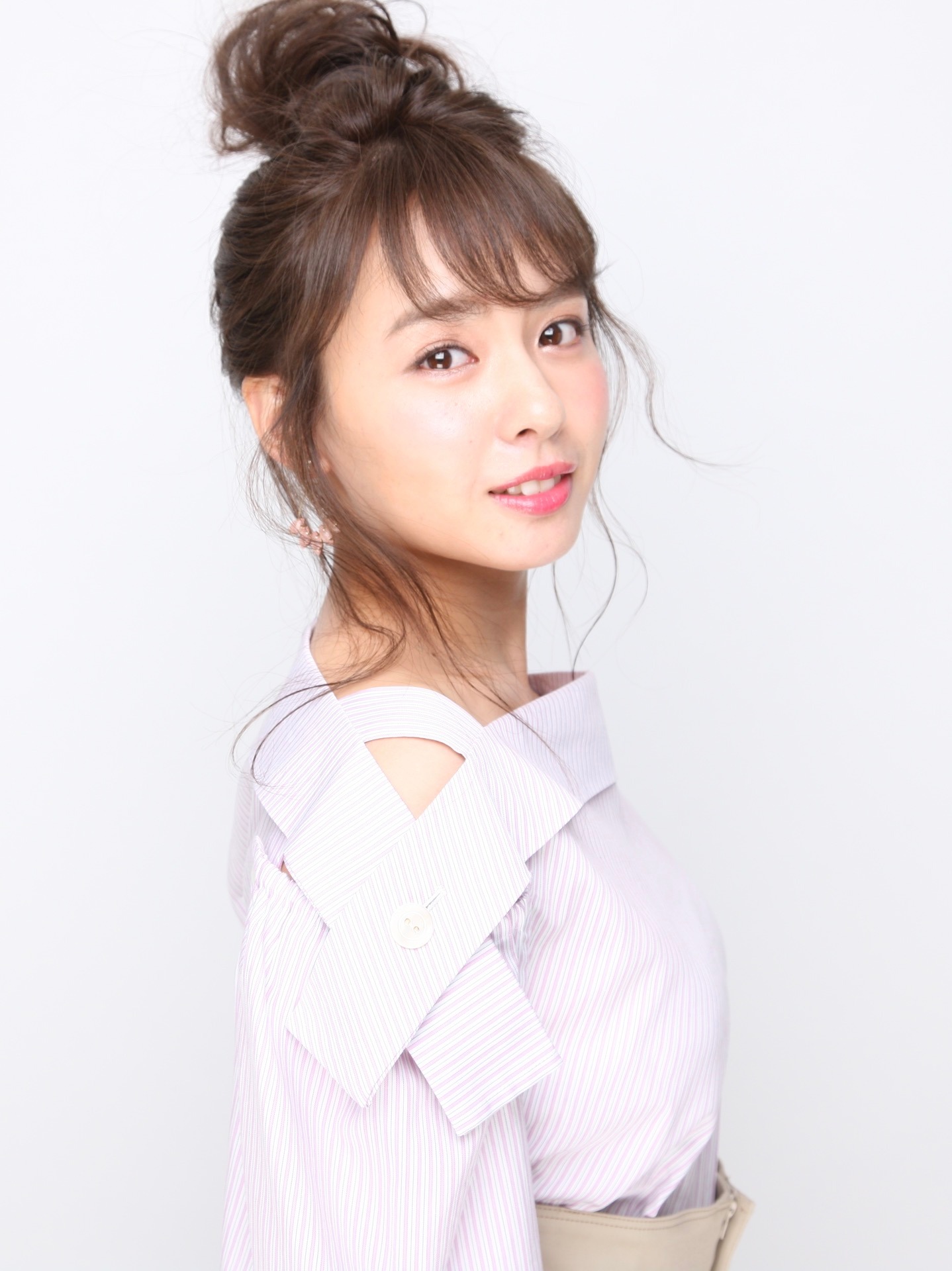 山田菜々