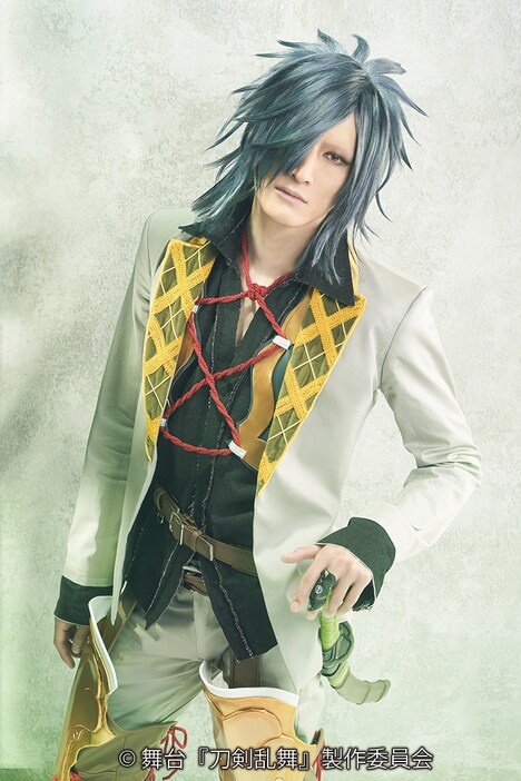 磯野大扮する大典太光世。