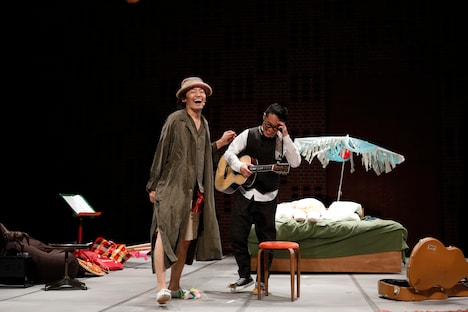 「近藤良平（コンドルズ）×永積崇（ハナレグミ）『great journey 3rd』」ゲネプロより。（撮影：菅原康太）