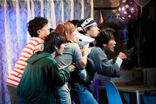 ゴジゲン「君が君で君で君を君を君を」より。（撮影：関信行）