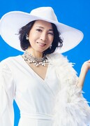 保坂知寿扮するミュリエル・ユーバンクス。