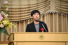 第6回ハヤカワ「悲劇喜劇」賞贈賞式より、蓬莱竜太。