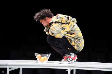 「BLUE/ORANGE」フォトコールより。