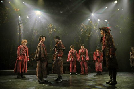 「Patch × TRUMP series 10th Anniversary『SPECTER』」より。