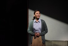 ミュージカル「ハル」フォトコールより。安蘭けい演じる石坂千鶴（ハルの母）。