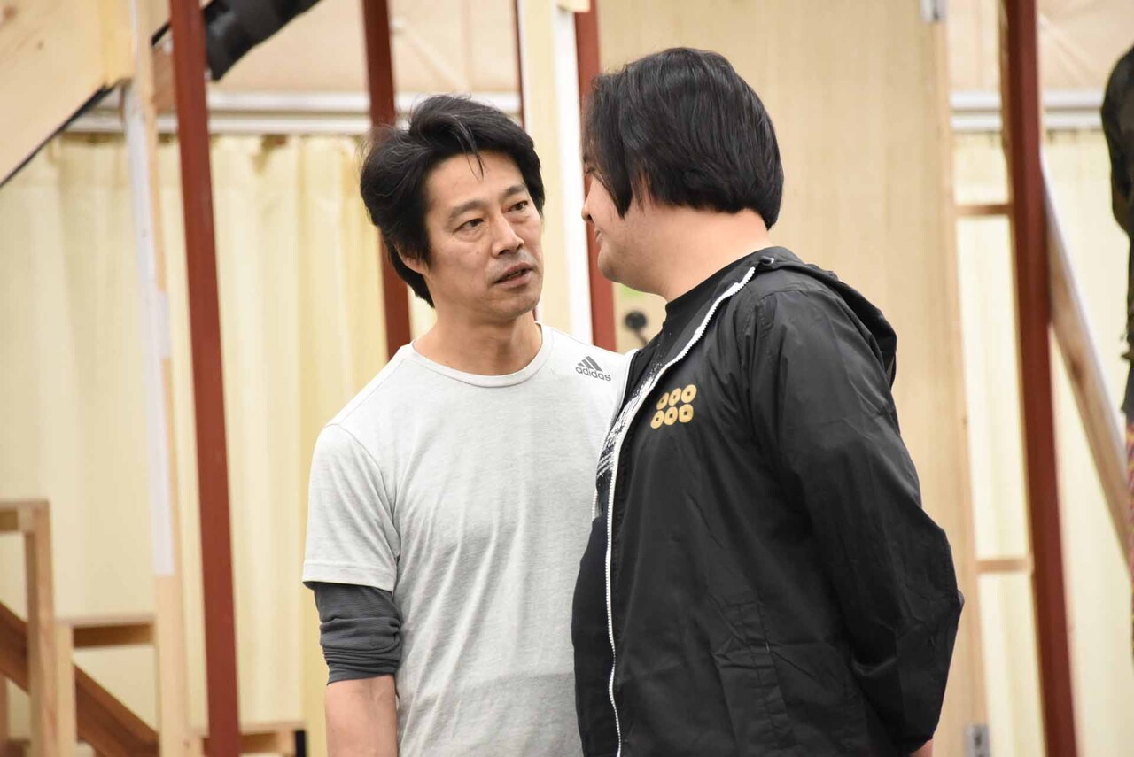 「俳優とオーケストラのための戯曲『良い子はみんなご褒美がもらえる』」稽古より。