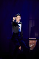 つかこうへい復活祭 2019 VOL.1「『熱海殺人事件』LAST GENERATION 46」より。