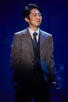 つかこうへい復活祭 2019 VOL.1「『熱海殺人事件』LAST GENERATION 46」より。