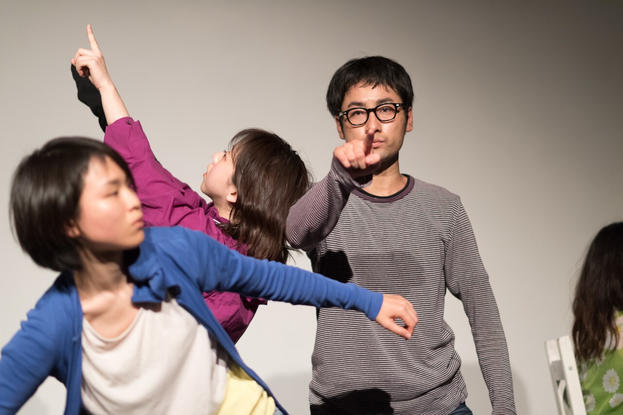 山縣太一が語る“演劇におけるさまざまなこと”、岡田利規・徳永京子も出演