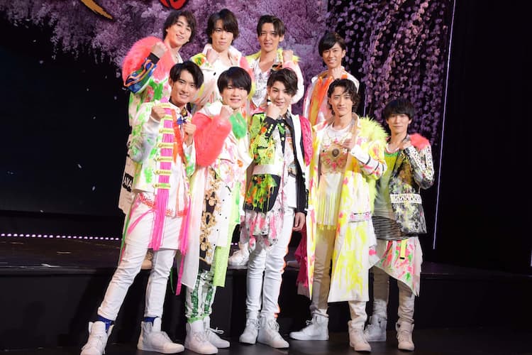雪解け水”計9トンがほとばしる、9人のSnow Manの「滝沢歌舞伎ZERO 