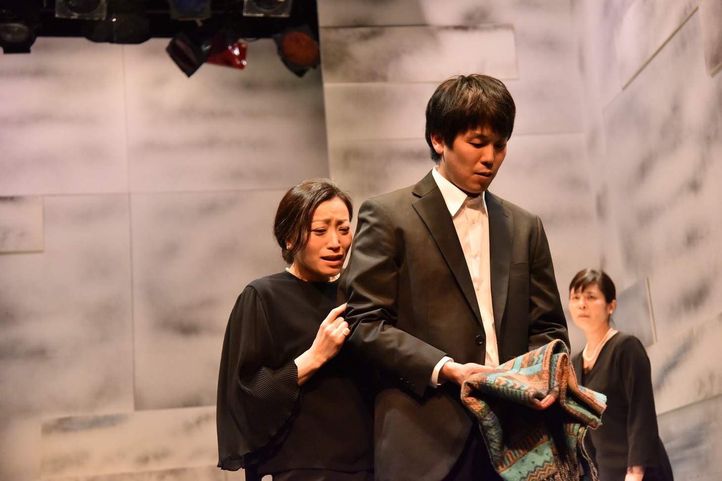 TOKYOハンバーグProduce Vol.25 「のぞまれずさずかれずあるもの 再演・新作2本立て公演『東京2012』 / 『宮城1973』」より。