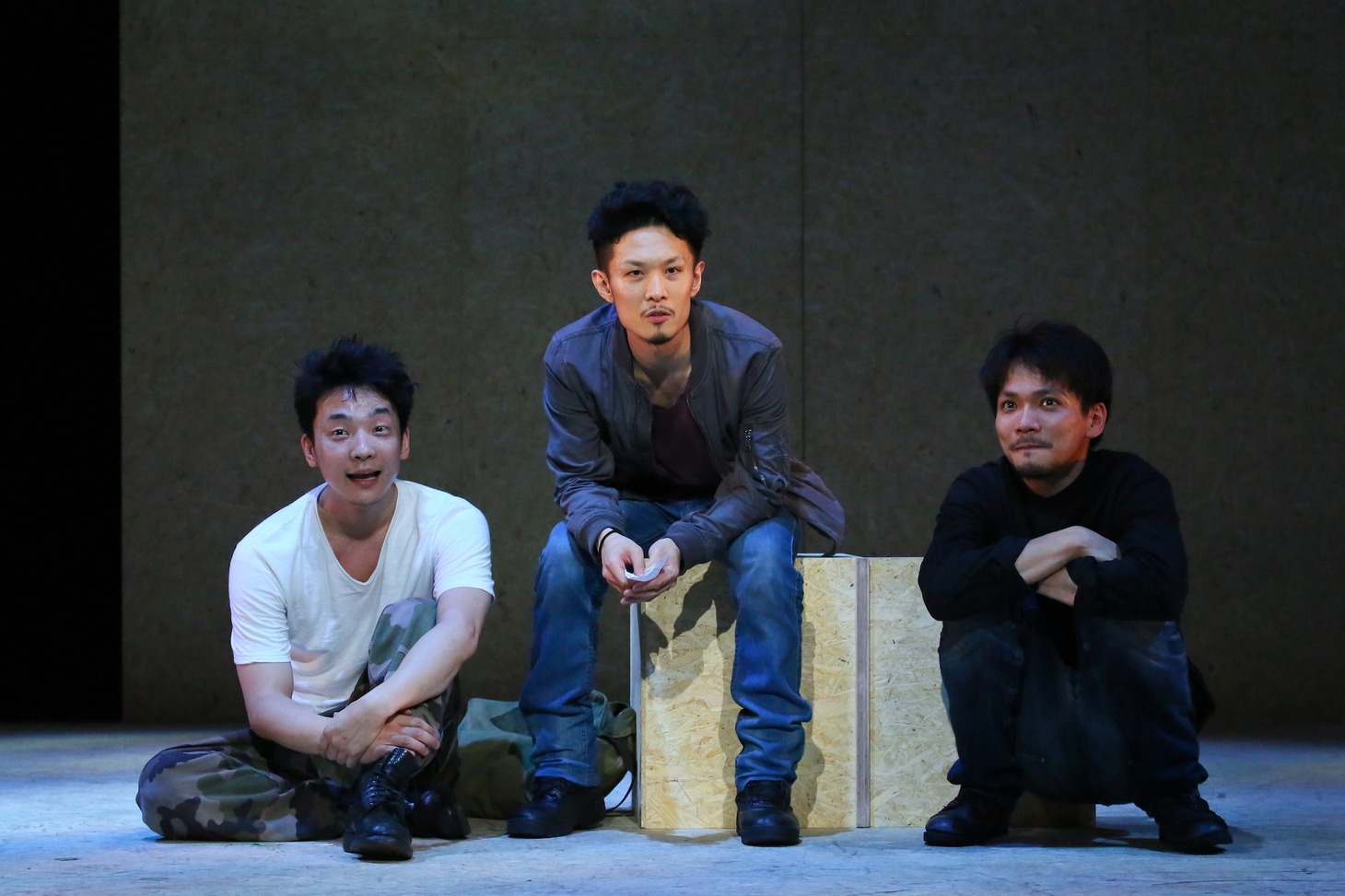 さいたまネクスト・シアターØ（ゼロ）世界最前線の演劇1「ジハード-Djihad-」より。(C)宮川舞子