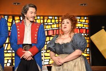 佐藤隆紀、森公美子。