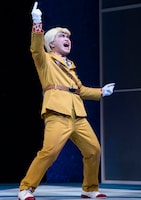 「舞台『パタリロ！』★スターダスト計画★」より。加藤諒演じるパタリロ。