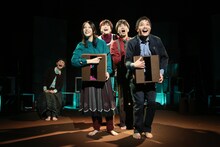 劇団きらら「気持ちいい穴の話」より。（撮影：藤本彦）