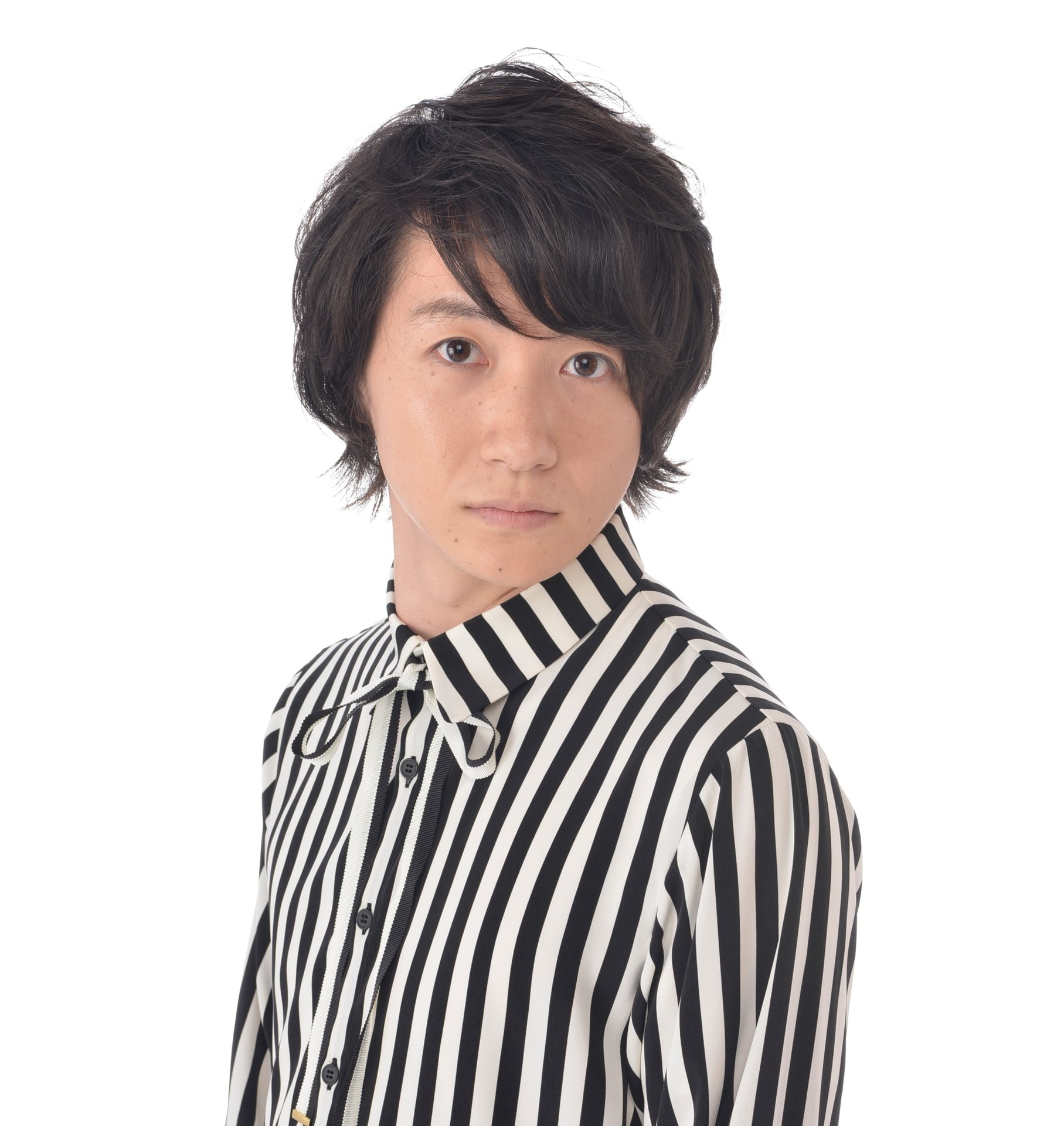 吉田翔吾の画像 - ステージナタリー