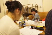 宇宙論☆講座の「生ビールミュージカル」稽古の様子。