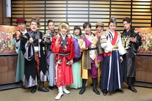 「30-DELUX ACTION PLAY MUSICAL THEATER featuring 宇宙Six『のべつまくなし』」囲み取材より。（撮影：伊東和則）