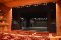 愛知県芸術劇場 大ホール（提供：愛知芸術文化センター）
