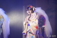 「南座新開場記念『京都ミライマツリ2019』Supported by SUNTORY」より、「きゃりーかぶきかぶき」の様子。(c)松竹