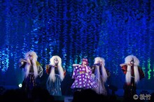 「南座新開場記念『京都ミライマツリ2019』Supported by SUNTORY」より、「きゃりーかぶきかぶき」の様子。(c)松竹