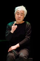 「火曜日はスーパーへ」より。（撮影：加藤英弘）