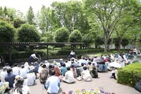 ロロのパフォーマンス。（撮影：山口真由子）