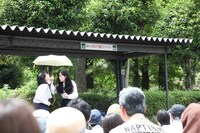 ロロのパフォーマンス。（撮影：山口真由子）