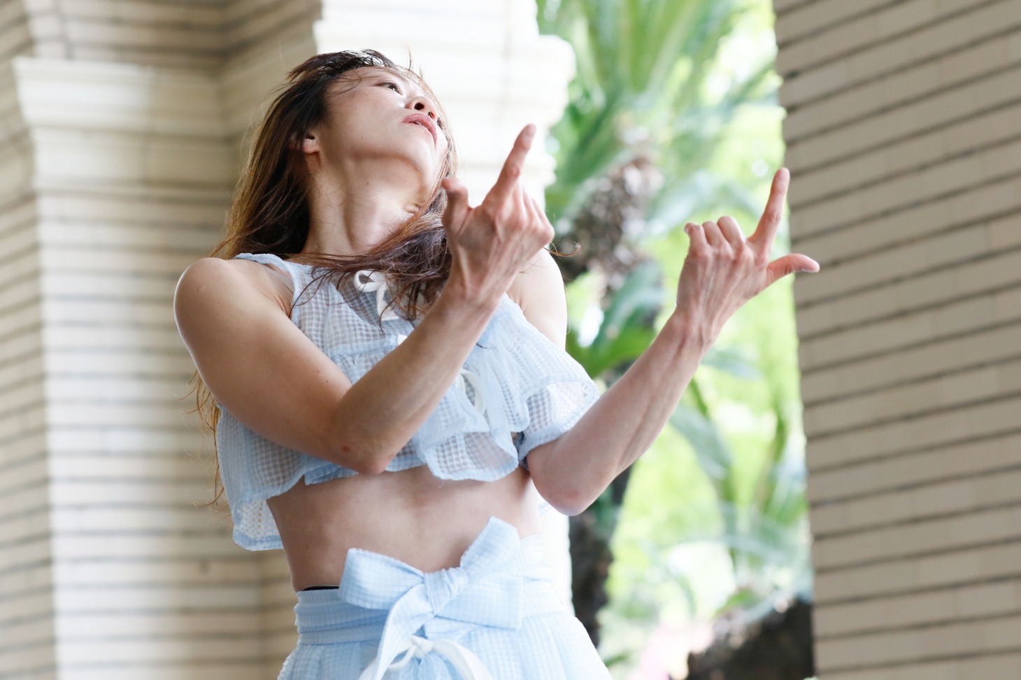 山田うんのパフォーマンス。（撮影：山口真由子）