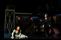 Bunkamura30周年記念 シアターコクーン・オンレパートリー2019 DISCOVER WORLD THEATRE vol.6「ハムレット」より。（撮影：細野晋司）