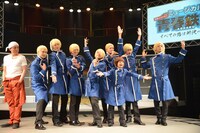 「ミュージカル『青春-AOHARU-鉄道』すべての路は所沢へ通ず」囲み取材より。左から秩父鉄道役の森山栄治、西武秩父線役の滝口幸広、西武安比奈線役の渡辺コウジ、西武新宿線役の橋本汰斗、西武池袋線役のKIMERU、西武国分寺線役の木村敦、西武有楽町線役の土方柚希、西武西武園線役の馬場良馬、西武狭山線役の岩城直弥。