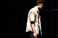 MCR「死んだら流石に愛しく思え」より。（撮影：保坂萌）