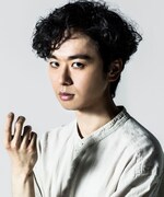 ケレア役の橋本淳。