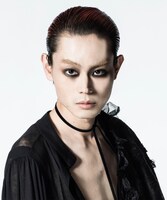 カリギュラ役の菅田将暉。