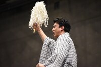 「三谷かぶき『月光露針路日本（つきあかりめざすふるさと）』風雲児たち」稽古より。大黒屋光太夫（松本幸四郎）。