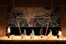 太宰治作品をモチーフにした演劇公演 第15回 日本のラジオ「カケコミウッタエ」より。（撮影：保坂萌）