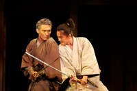 明後日公演2019「芝居噺弐席目『後家安とその妹』」より。