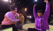 喜劇「おそ松さん」の「6つ子360度トーク」より。